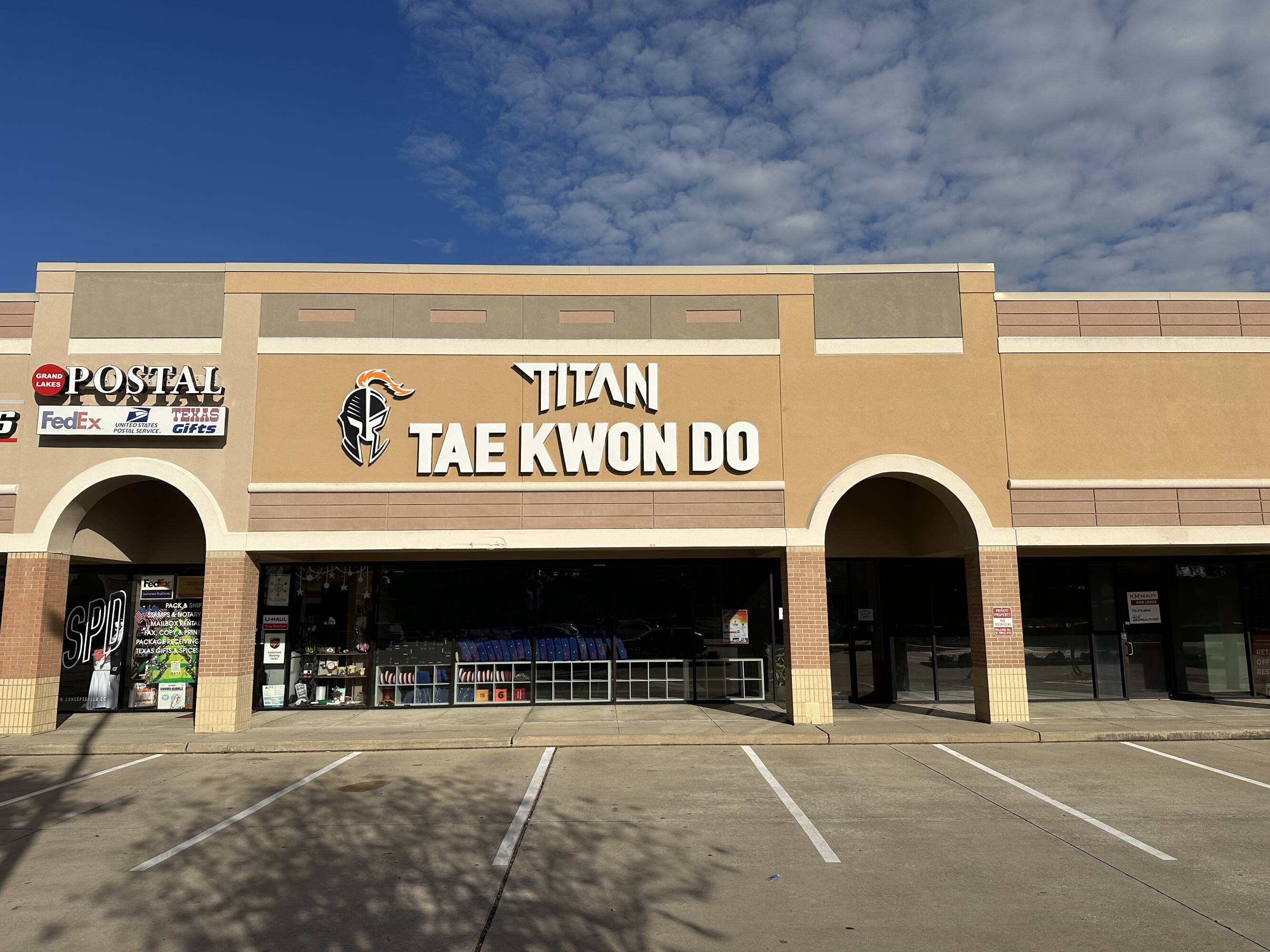 Grand Lakes Shopping Center