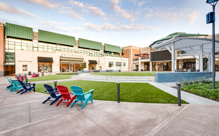 Pictures of Office property located at 1201 Lake Woodlands Dr, The Woodlands, TX 77380 for lease - image #1