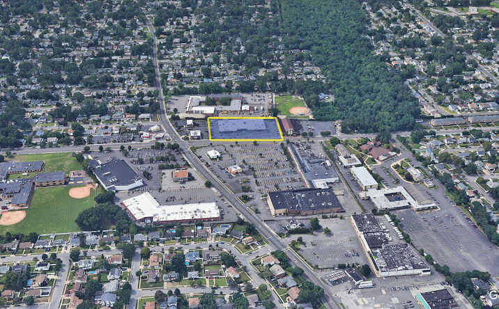 Pictures of Retail, Restaurant property located at 4250 Jerusalem Ave, Massapequa, NY 11783 for lease - image #1