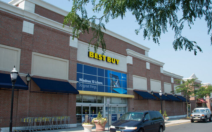 Pictures of Retail, Restaurant property located at 2130 State Route 35, Unit 90, Holmdel, NJ 07733 for lease - image #1