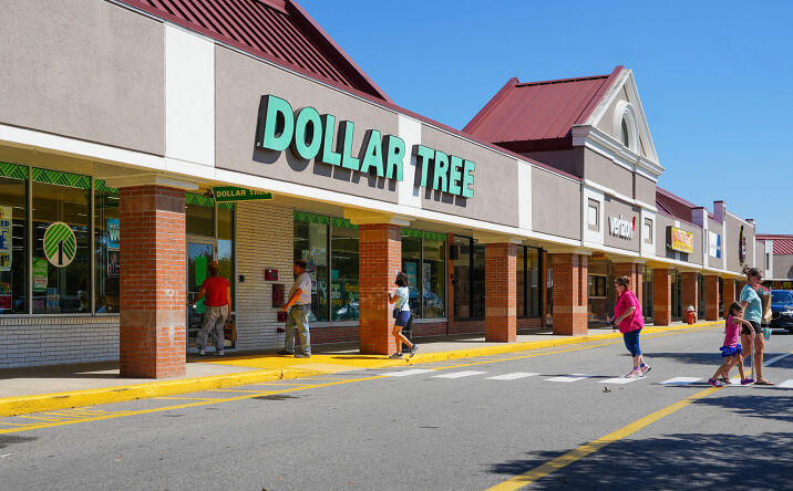 Pictures of Retail, Restaurant property located at 7 Davis Straits, Falmouth, MA 02540 for lease - image #1