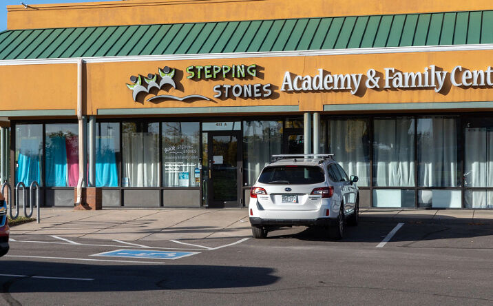 Pictures of Retail property located at 401 Englewood Pkwy, Englewood, CO 80110 for lease - image #1