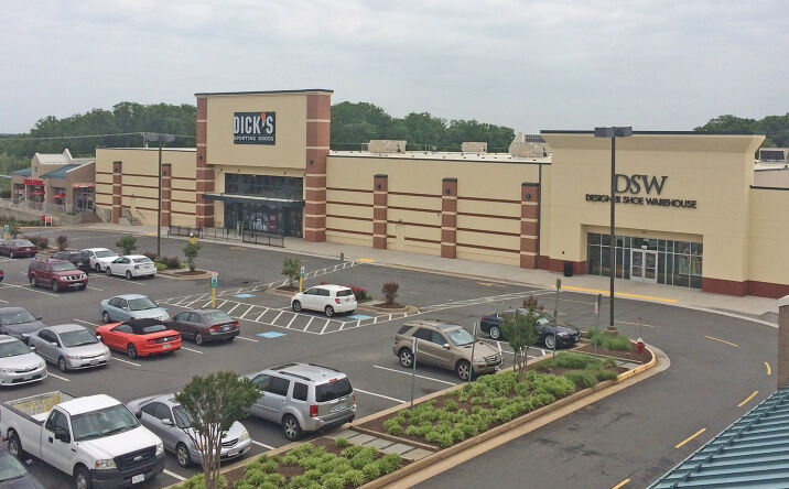 Pictures of Retail property located at 1079-B Edwards Ferry Road Northeast, Leesburg, VA 20176 for lease - image #1
