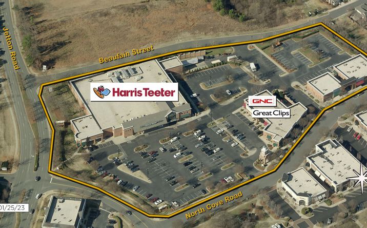 Pictures of Retail property located at 19815 North Cove Road, Cornelius, NC 28031 for lease - image #1