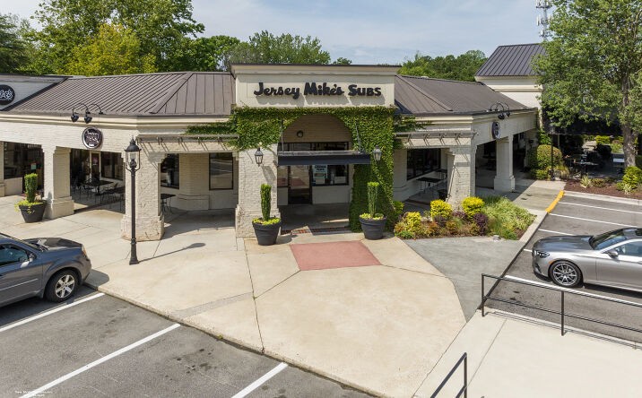 Pictures of Retail, Restaurant property located at 8111 Creedmoor Rd, Ste 130, Raleigh, NC 27613 for lease - image #1