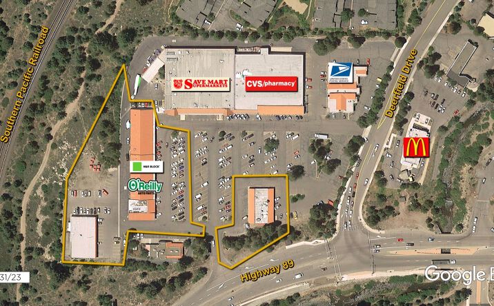 Pictures of Retail, Restaurant property located at 11399 Deerfield Dr, Truckee, CA 96161 for lease - image #1