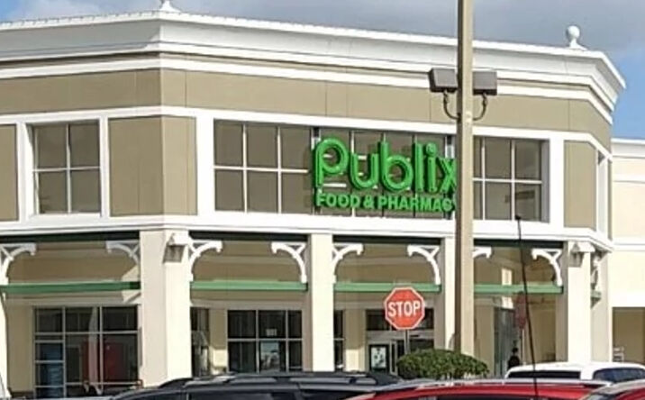 Pictures of Retail, Restaurant property located at 1801 E Broadway St, Oviedo, FL 32765 for lease - image #1