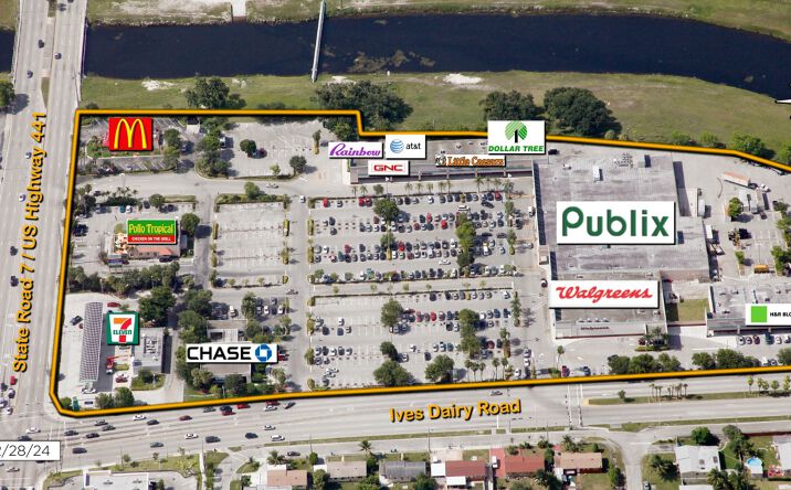 Pictures of Retail, Restaurant property located at 19955 NW 2nd Ave, North Miami Beach, FL 33169 for lease - image #1
