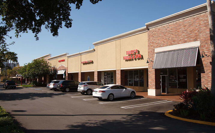 Pictures of Retail, Restaurant property located at 7720 Peters Road, Plantation, FL 33324 for lease - image #1