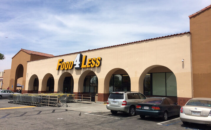Pictures of Retail property located at 11840 S. Wilmington Avenue, Los Angeles, CA 90059 for lease - image #1