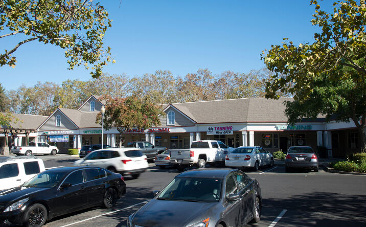 Pictures of Retail, Office property located at 9080 Brooks Rd, Windsor, CA 95492 for lease - image #1