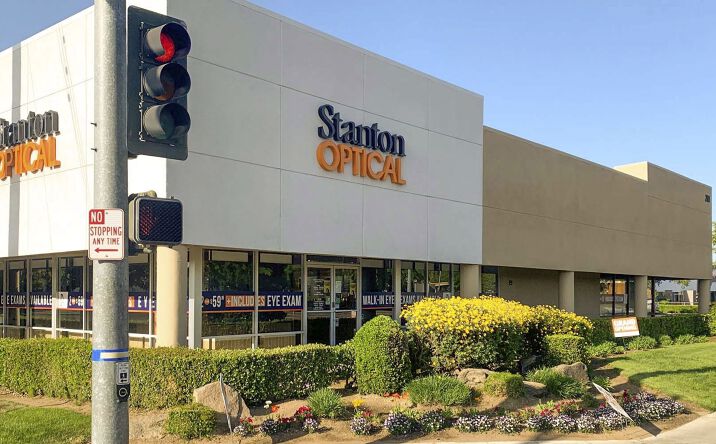 Pictures of Retail, Office property located at 200 W. Shaw Ave, Clovis, CA 93612 for lease - image #1