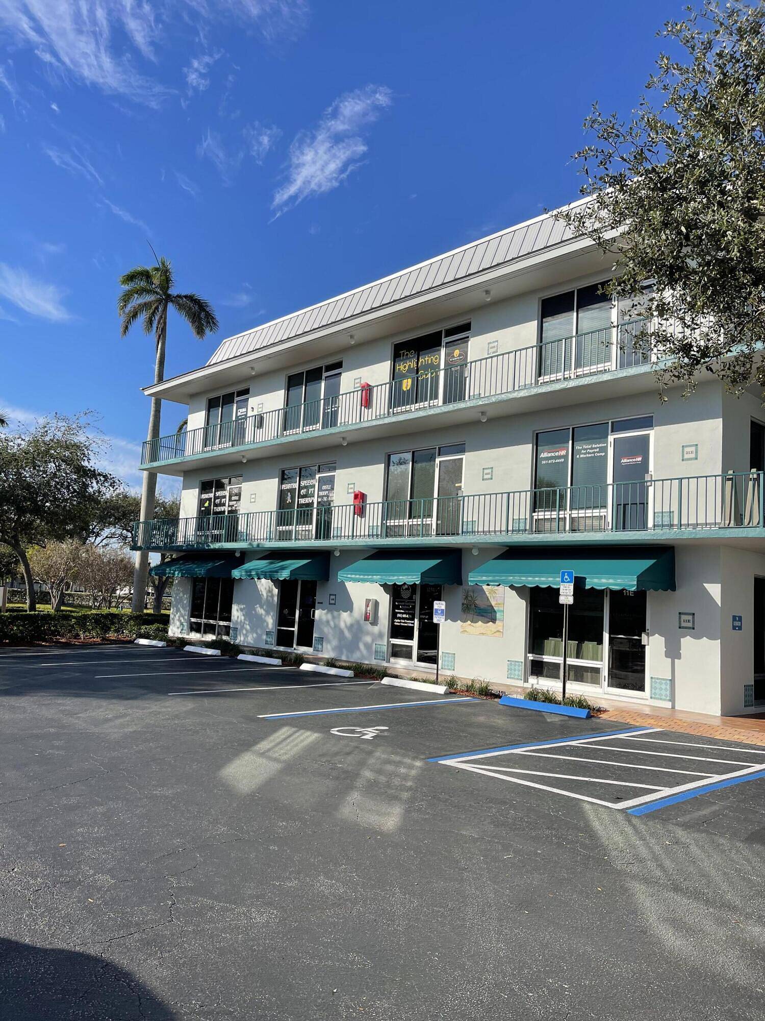 169 Tequesta Drive, Tequesta, FL 33469