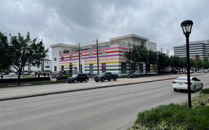 Pictures of Retail, Office, Restaurant property located at 3303 Kirby Dr, Houston, TX 77098 for lease - image #1
