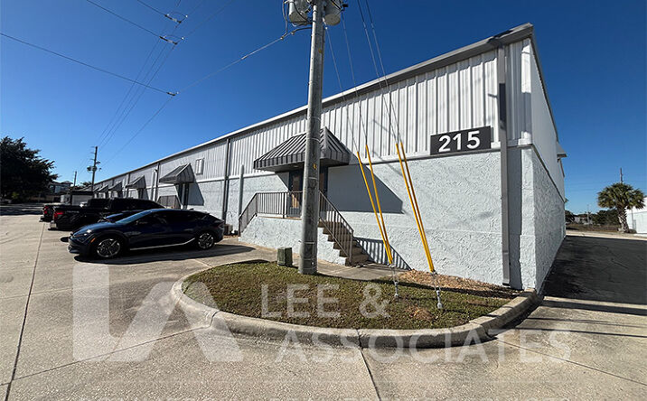 Pictures of Industrial property located at 215 Pineda St, Longwood, FL 32750 for lease - image #1