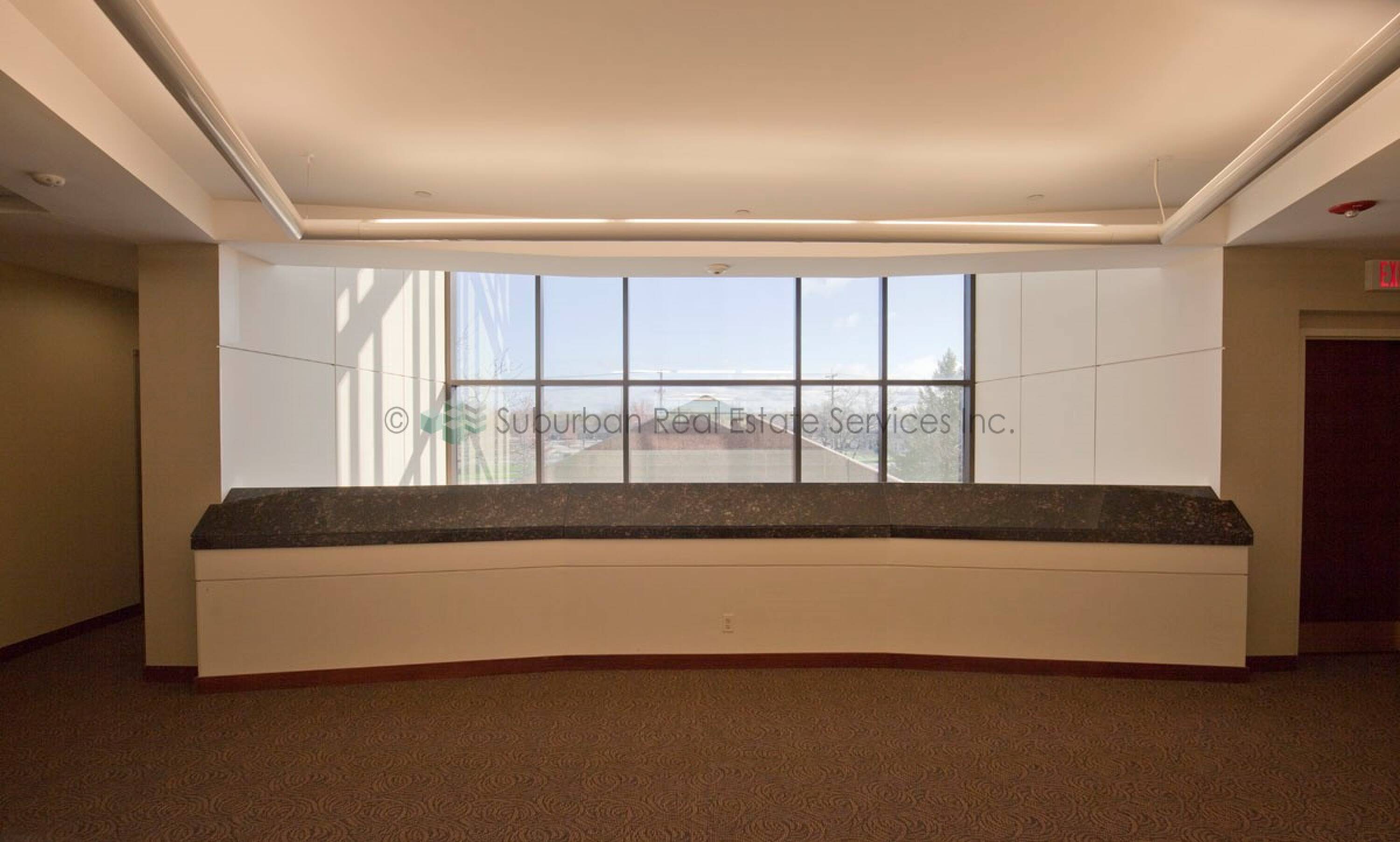 2000 W Galena Blvd, Aurora, IL 60506