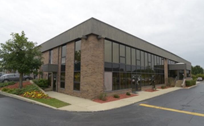 Pictures of Office property located at 1830 Techny Ct, Northbrook, IL 60062 for lease - image #1