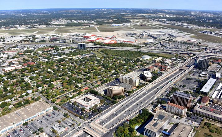 Pictures of Office property located at 45 NE Interstate 410 Loop, San Antonio, TX 78216 for lease - image #1