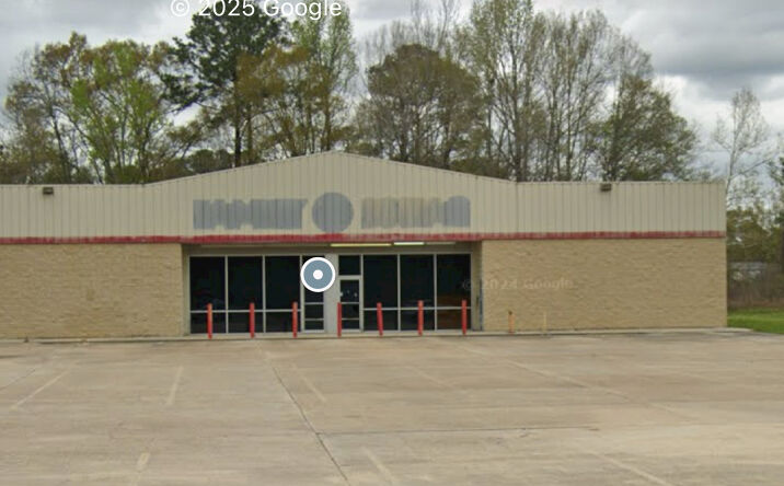 Pictures of Retail property located at 428 LA-40, Independence, LA 70443 for lease - image #1