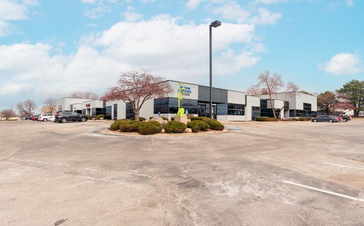 Pictures of Office, Industrial property located at 11010 Q St, Omaha, NE 68137 for sales - image #1