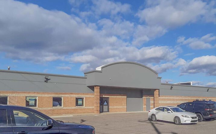 Pictures of Industrial property located at 14350 W 8 Mile Road, Oak Park, MI 48237 for lease - image #1