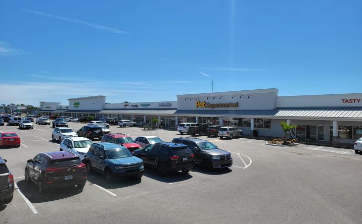 Pictures of Retail property located at 4265 S Tamiami Trl, Port Charlotte, FL 33980 for lease - image #1