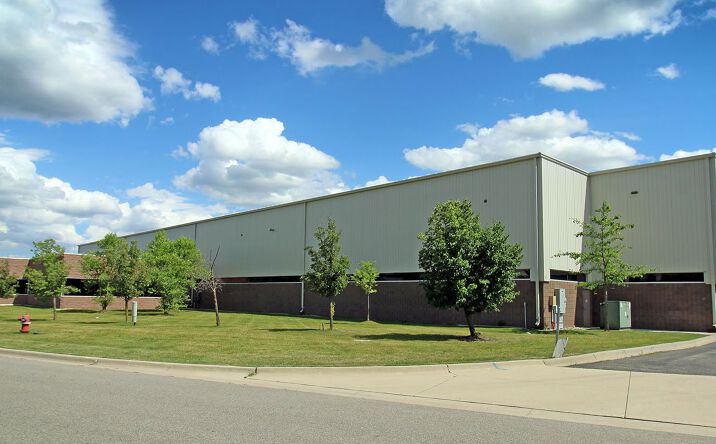 Pictures of Office, Industrial property located at 4237 N Atlantic Blvd, Auburn Hills, MI 48326 for lease - image #1