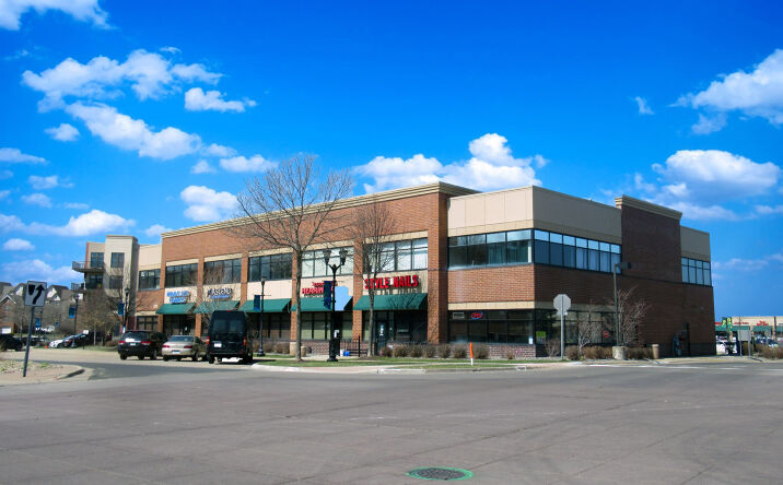 Pictures of Retail, Office property located at 200 E Travelers Trail, Burnsville, MN 55337 for lease - image #1