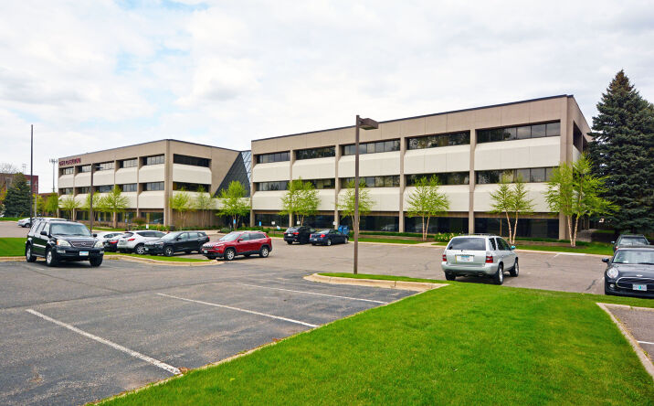 Pictures of Office property located at 2277 MN-36, Roseville, MN 55113 for lease - image #1