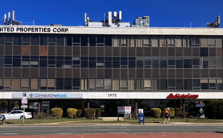 Pictures of Office property located at 1975 Hempstead Tpke, East Meadow, NY 11554 for lease - image #1