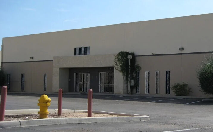 Pictures of Industrial property located at 2724-2750 W. McDowell Rd, Phoenix, AZ 85009 for lease - image #1