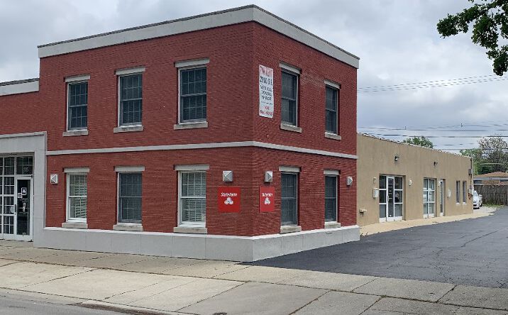 Pictures of Office property located at 105 E. Burlington Ave  Suite C, Riverside, IL 60546 for lease - image #1