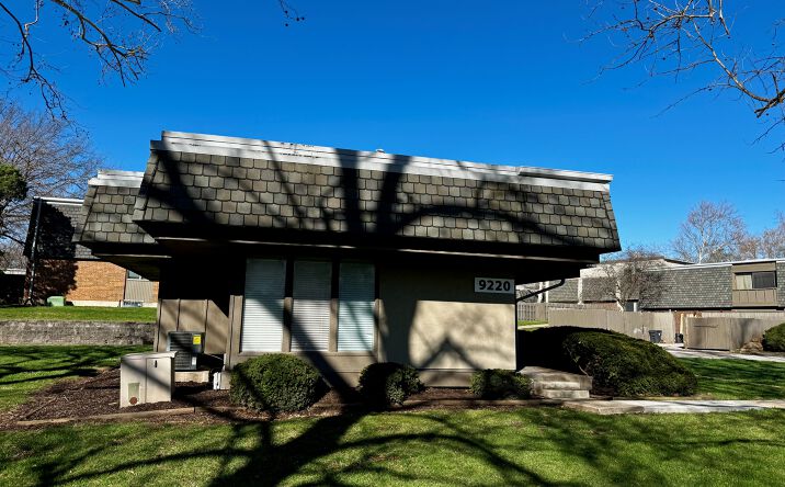 Pictures of Office property located at 9220 Foster St, Overland Park, KS 66212 for lease - image #1