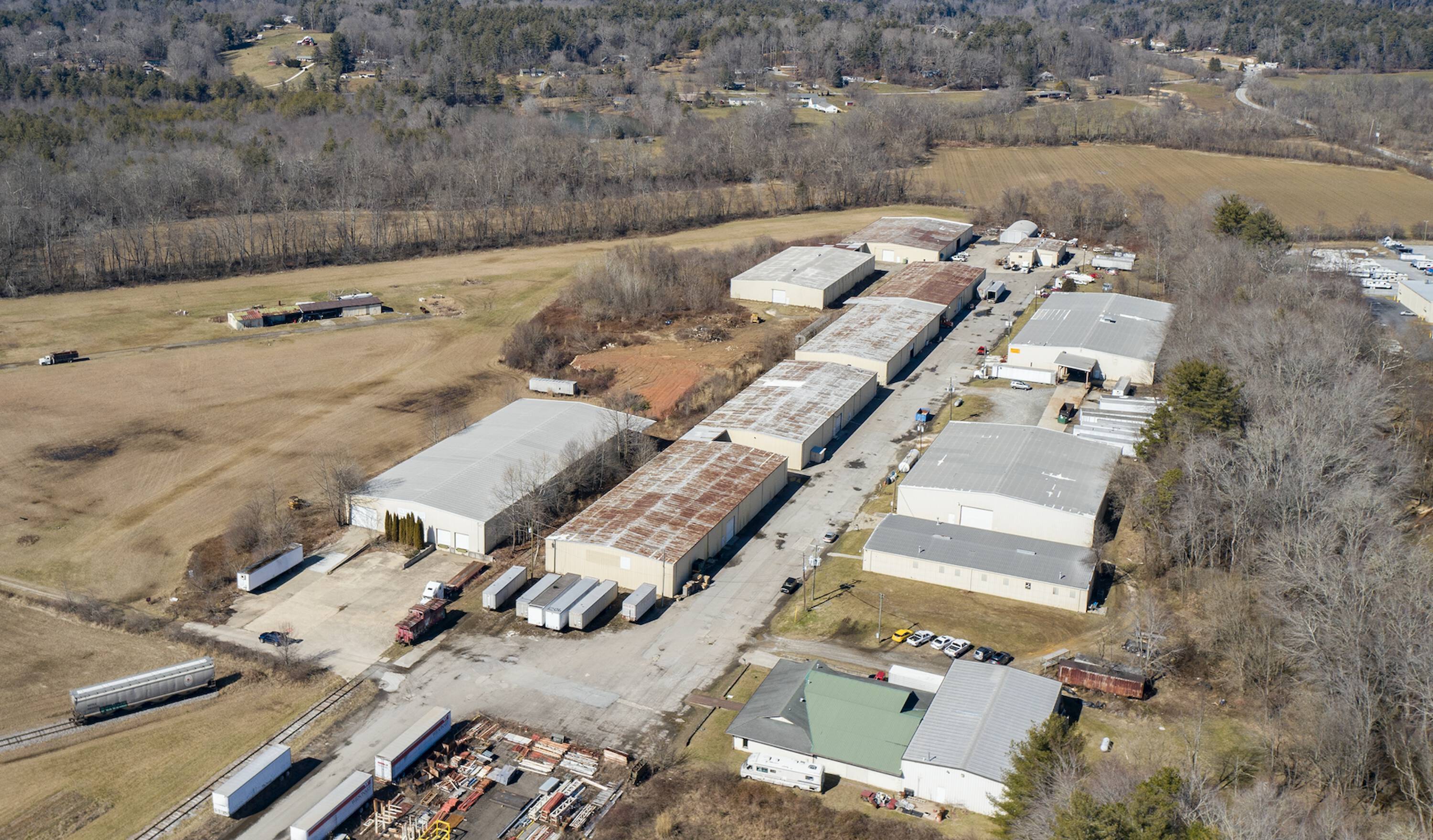 551 L a White Dr, Fletcher, NC 28732