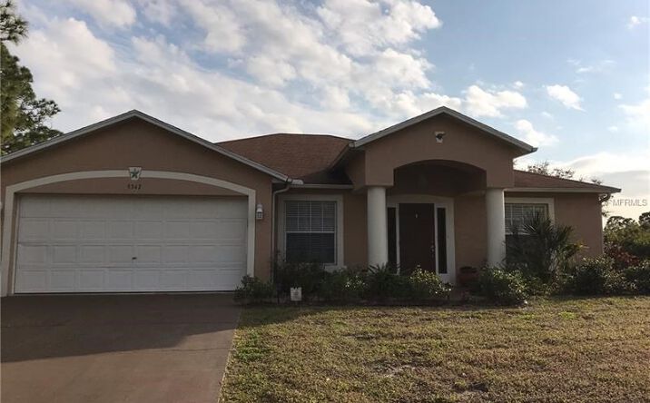 Pictures of Land property located at 9347 LOYOLA AVENUE, ENGLEWOOD, FL 34224 for lease - image #1