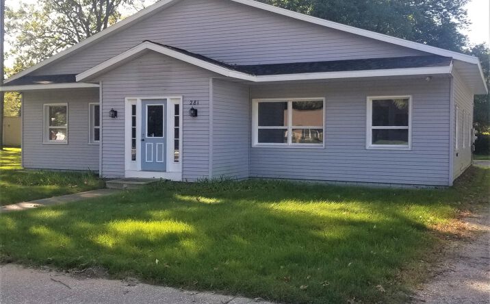 Pictures of Land property located at 281 N 3rd Avenue, Fruitport, MI 49415 for lease - image #1