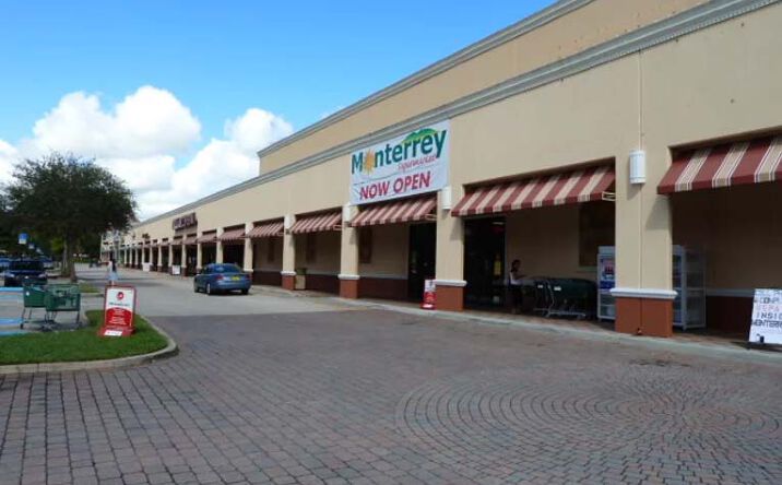 Pictures of Retail property located at 5889 Lake Worth Rd, Greenacres, FL 33463 for lease - image #1