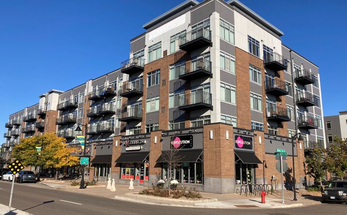 Pictures of Retail property located at 5614 W 36th St, St Louis Park, MN 55416 for lease - image #1