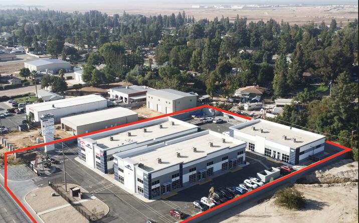 Pictures of Retail, Office, Industrial property located at 11180 CA-41BUS, Madera, CA 93636 for lease - image #1