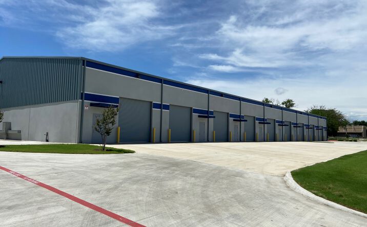 Pictures of Industrial property located at 2301 Higgins Ln, Haltom City, TX 76111 for lease - image #1