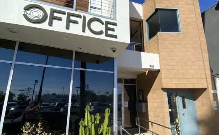 Pictures of Retail, Office property located at 1347 19th St, Santa Monica, CA 90404 for lease - image #1