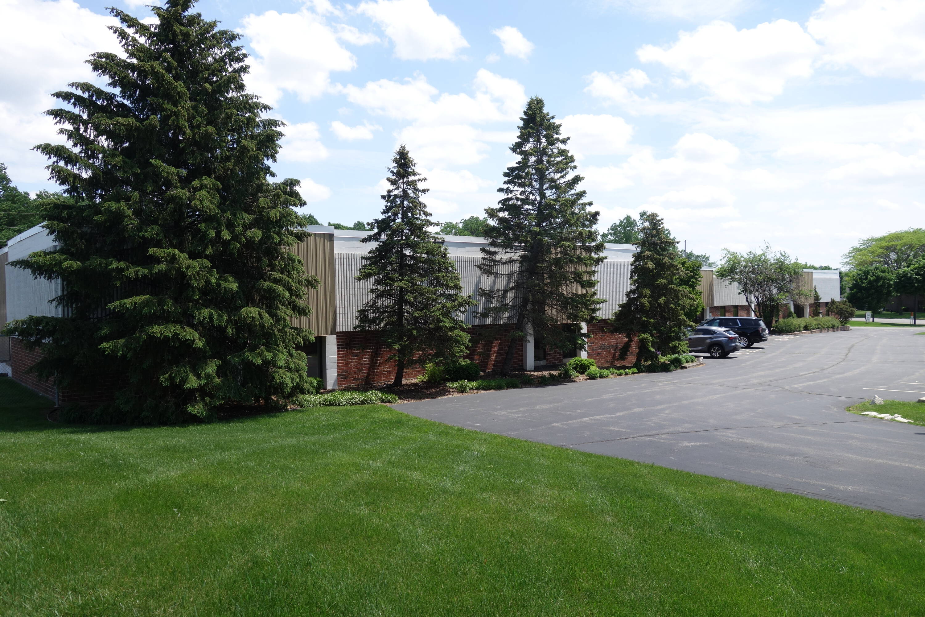 7834-7844 N FAULKNER RD PMB # 7844 Milwaukee WI 53224-3421 APN: 080 ...
