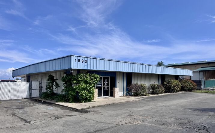 Pictures of Office, Industrial property located at 1593 Beltline Rd, Redding, CA 96003 for lease - image #1