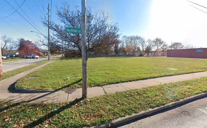 Pictures of Land property located at 5125 Northfield Rd, Bedford Heights, OH 44146 for lease - image #1