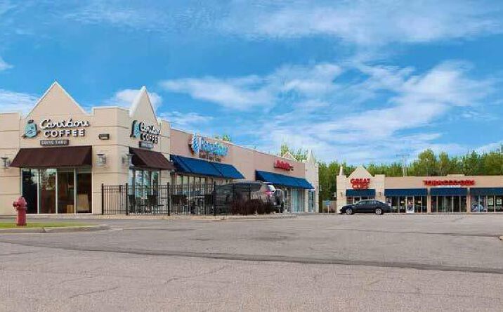 Pictures of Retail property located at 9th Avenue West, Hibbing, MN 55746 for lease - image #1