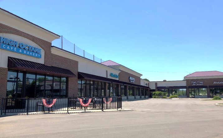 Pictures of Retail property located at 1914-1952 Telegraph Road, Bloomfield Hills, MI 48302 for lease - image #1