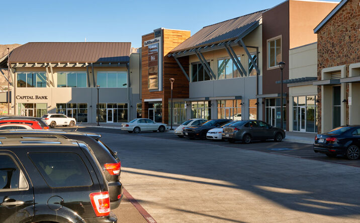 Pictures of Office property located at 6801 N Mesa St, El Paso, TX 79912 for lease - image #1