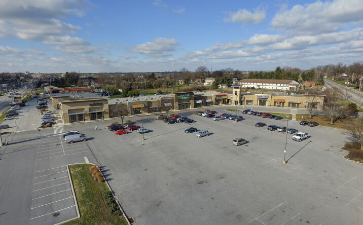 Pictures of Retail property located at 2495 Lincoln Hwy E, Lancaster, PA 17602 for lease - image #1