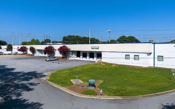Pictures of Industrial property located at 4164 Northeast Expy, Atlanta, GA 30340 for lease - image #1