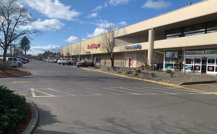 Pictures of Retail property located at 3333 W. 11th Avenue, Eugene, OR 97402 for lease - image #1